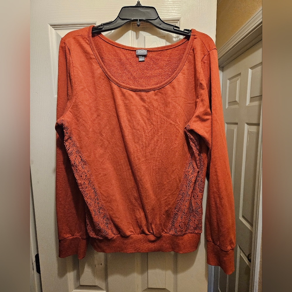4 for $10, Vanity Top